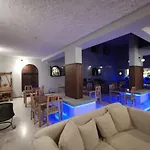 慕斯塔吉酒店 酒店 2*