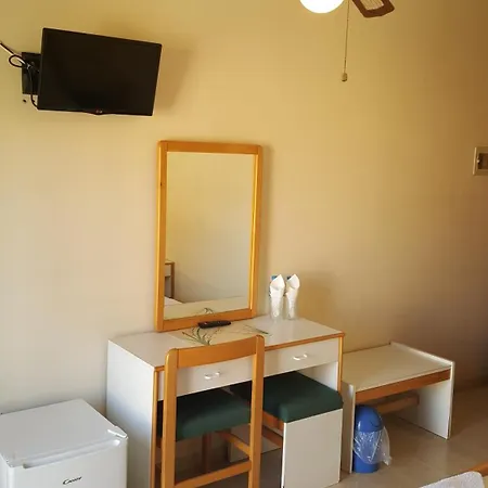 Moustakis 2* Agia Efimia