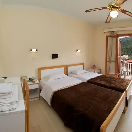 Ξενοδοχείο Moustakis Αγία Ευφημία