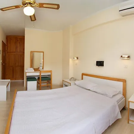 Moustakis Αγία Ευφημία